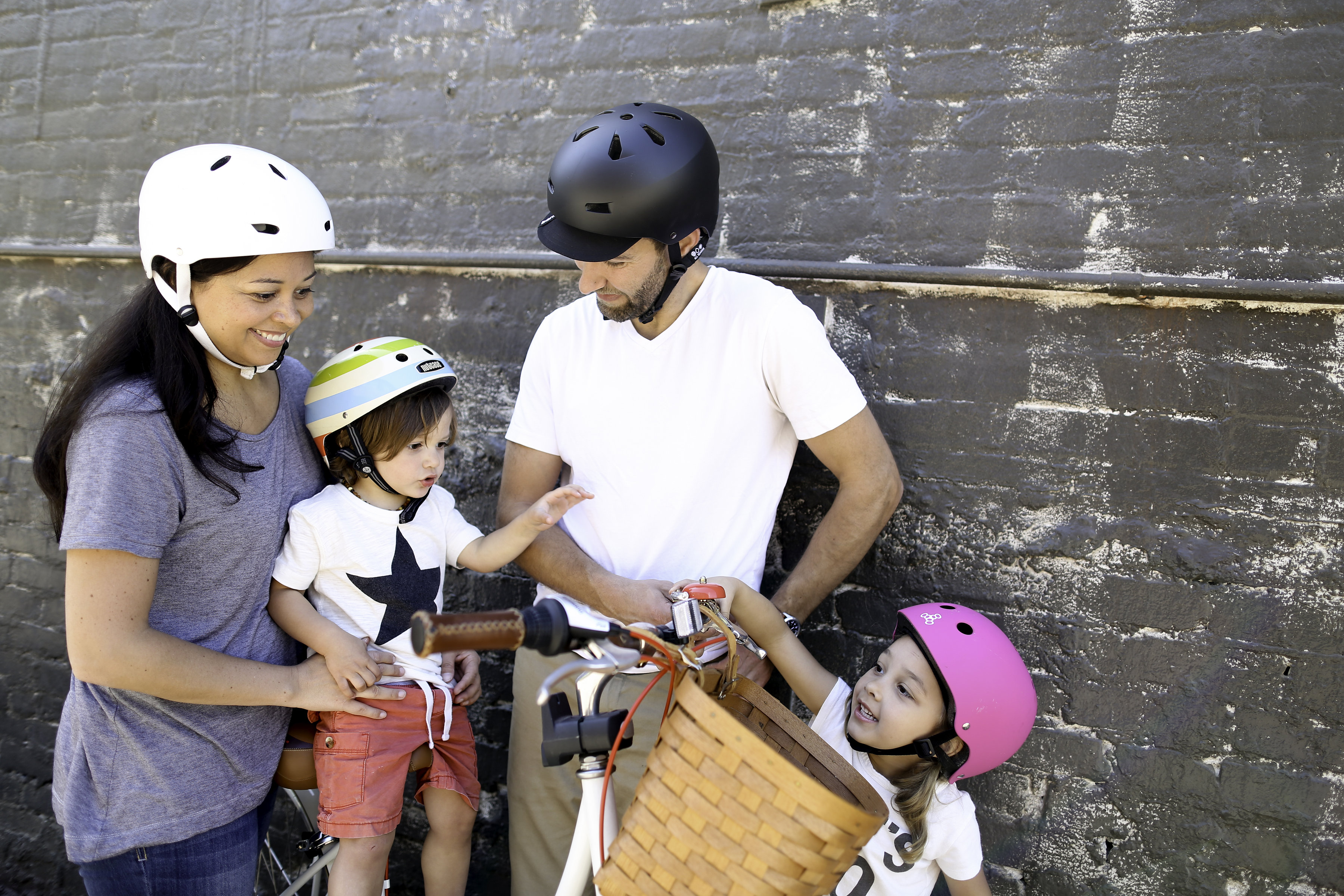 Our family outing bike ride in Oakland California with Public Bikes | Copy Cat Chic